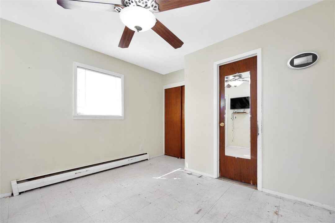 624 Peter Paul Drive, West Islip, NY 11795